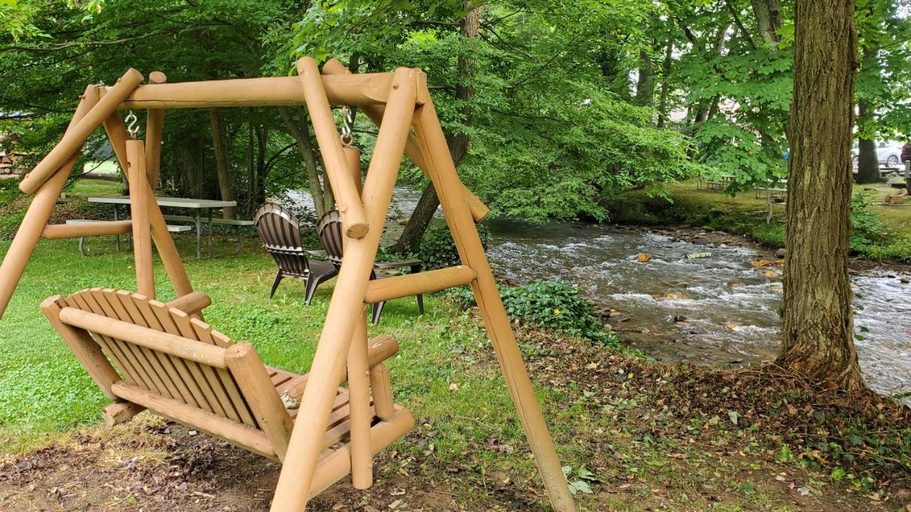 Cozy Creek Cottages Maggie Valley Kültér fotó